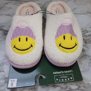 NWT Dakota Fleece White and Purple Smiley Face Slippers Size Small 5/6